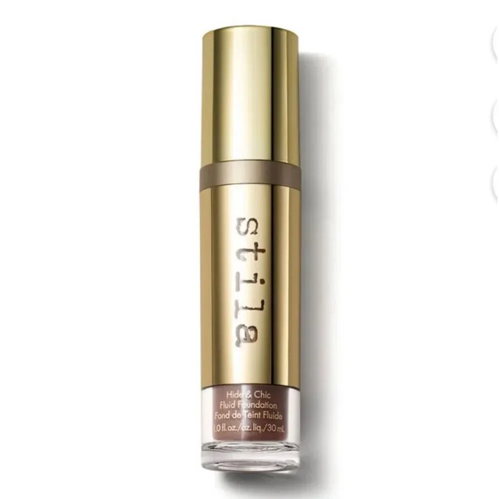STILA - NWTIB - Hide & Chic Fluid Foundation in Tan/Deep 4.